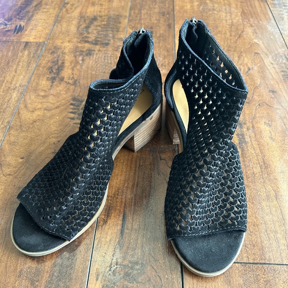 Womens Lucky Brand BLACK Nacria Bootie Sandals Open Toe Size 7M - Picture 2 of 11